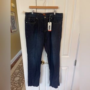 NWT mens 36x32 Cayman Relaxed dark coastal wash Jean